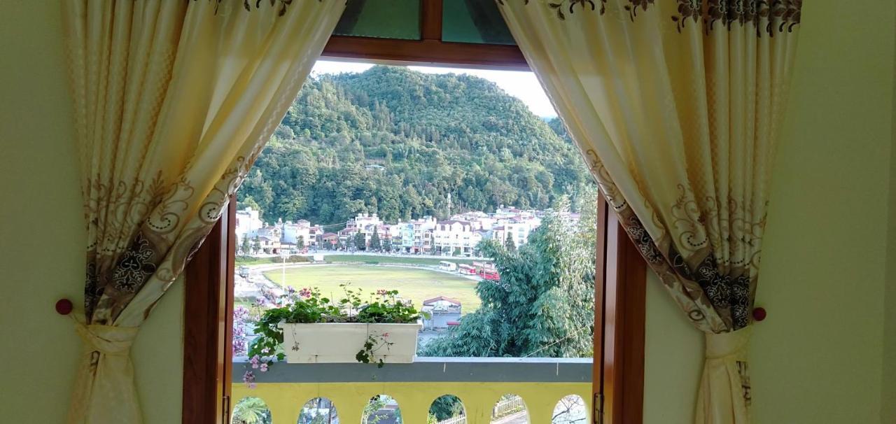 Fantasy Sapa Hostel Exterior photo
