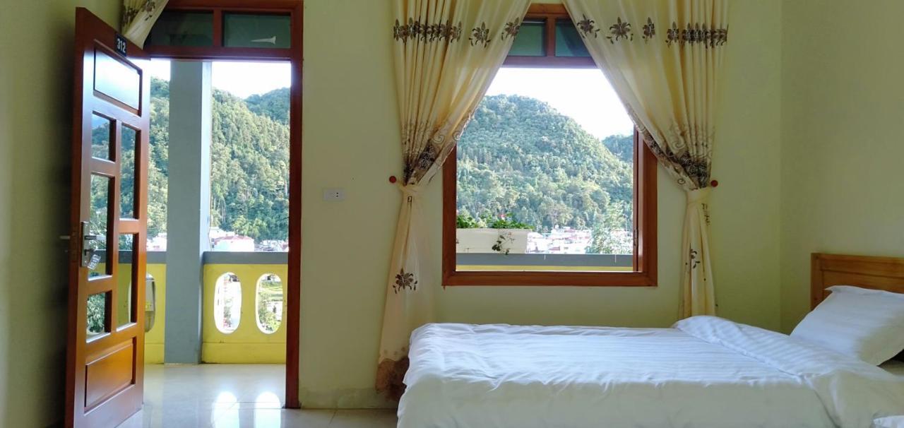 Fantasy Sapa Hostel Exterior photo